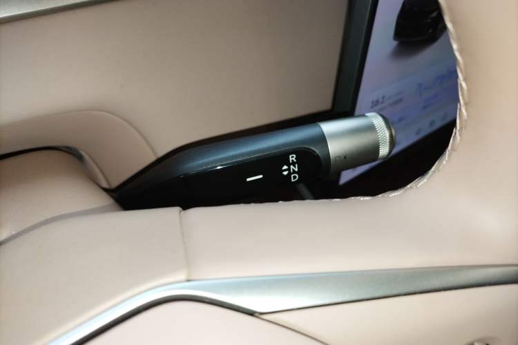 Used ONVO Luxeed L90 