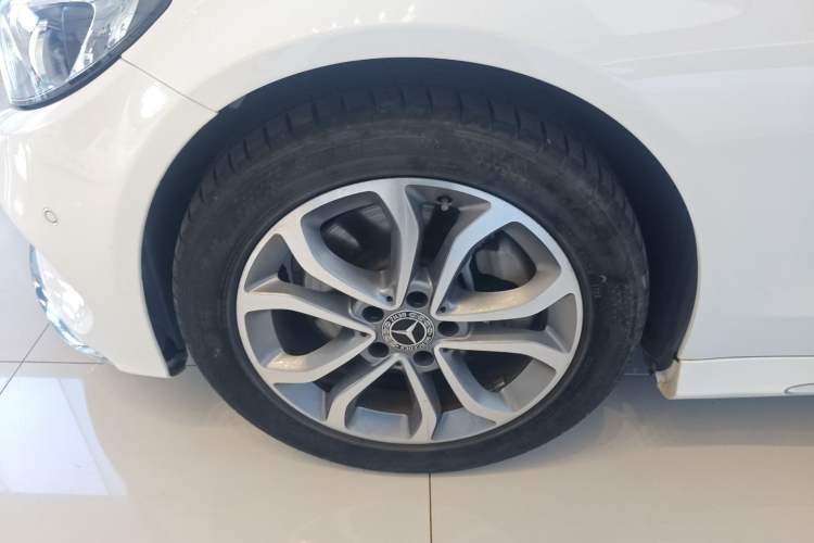 Used Mercedes-Benz C-Class 2018 C 180 L Fashion Edition Sport Version
