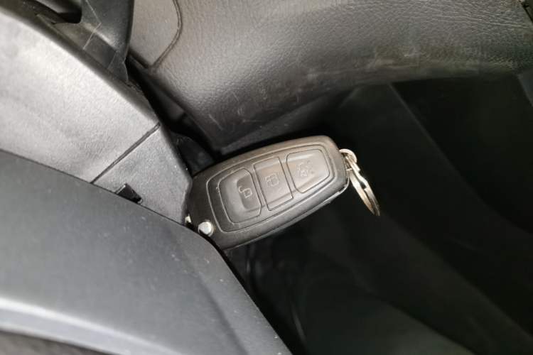 Used Ford Focus 2017 Hatchback 1.6L Automatic Fashion Edition Smart Drive Version