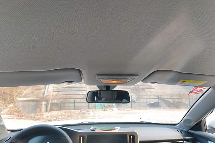 Used Baojun RC-5 2020 1.5L Manual Zhiyao Elite Edition
