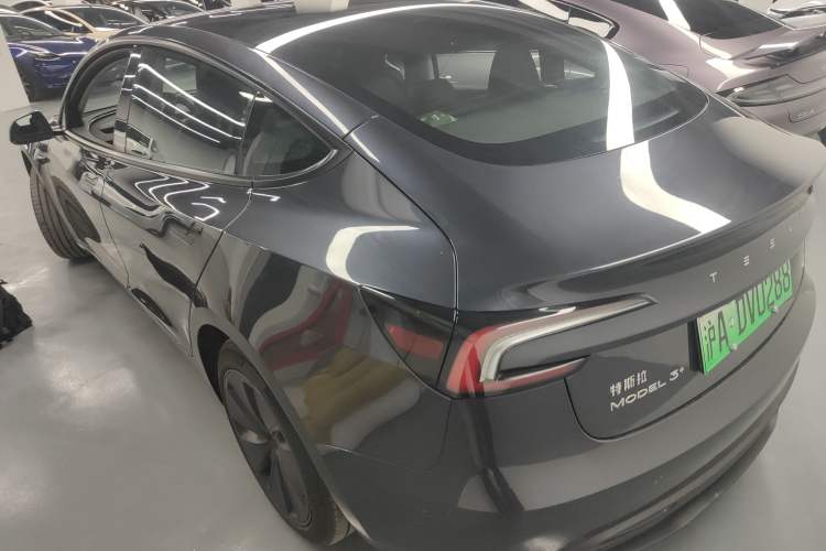 Used Tesla Model 3 2023 Long-Range All-Wheel-Drive Version
