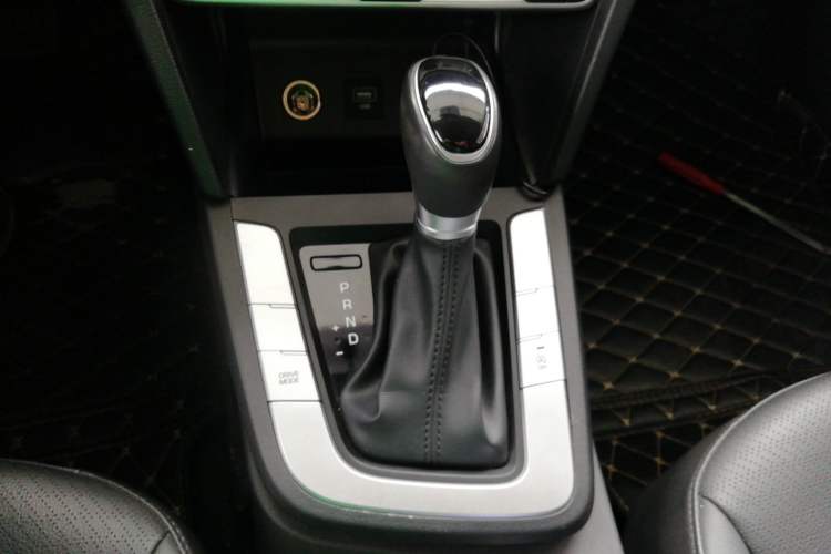 Used Hyundai Elantra 2019 1.5L CVT ZhiXuan – Elite Version