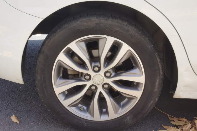 Used Buick GT 2019 18T Automatic Connected Elite Model China V Standard
