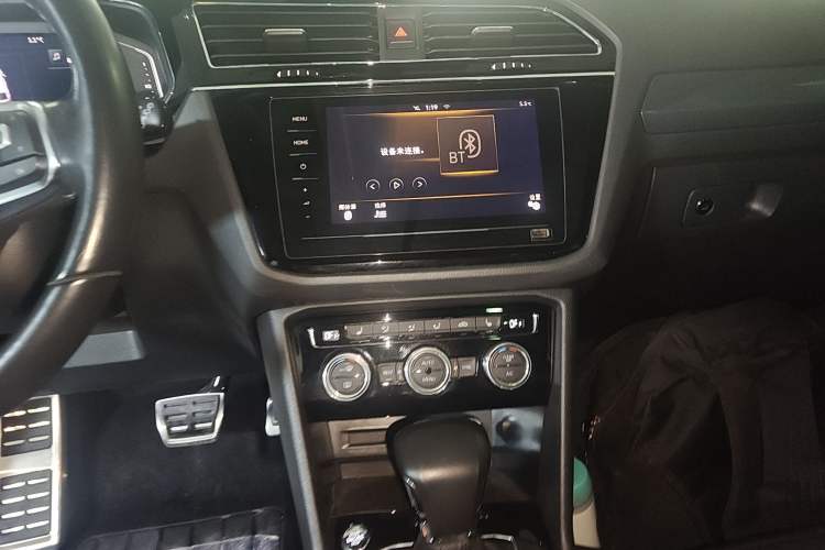 Used Volkswagen Tiguan L 2021 330TSI Automatic Two-Wheel Drive R-Line Enhanced Edition
