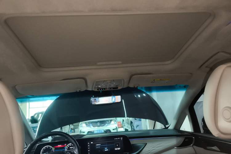 Used Buick GL8 2021 Avenir Aivia 7-Seater Luxury Edition
