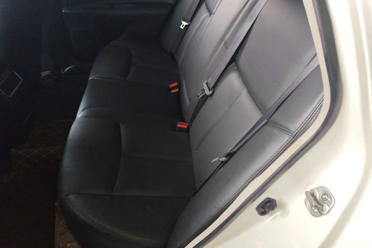 Used Nissan Teana 2015 2.5L XL Upper Champions League Tech Edition
