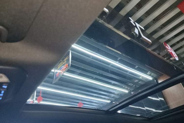 Used Toyota Crown Land Cruiser 2021 2.5L HEV Four-Wheel Drive Flagship Edition
