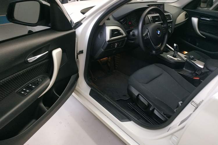 Used BMW 1 Series 2016 118i Leading Model
