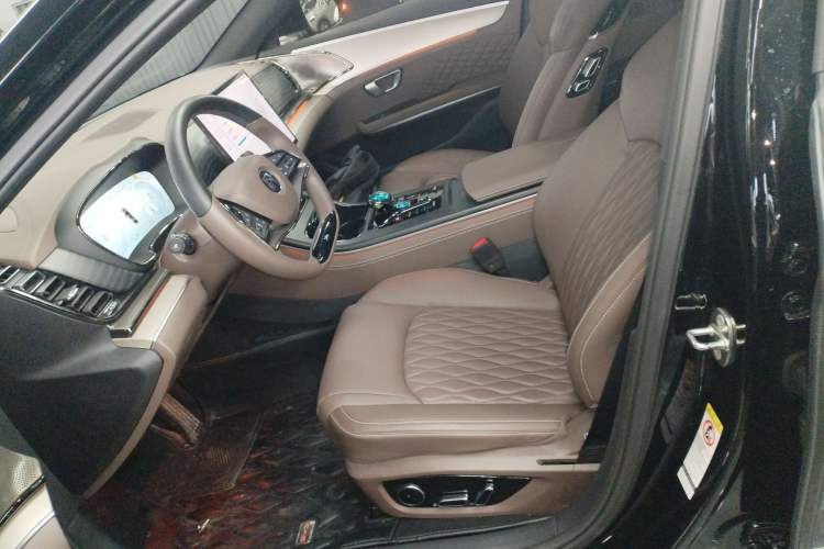 Used BYD Han 2023 EV Champion Edition 605KM Front-Drive Premium Model
