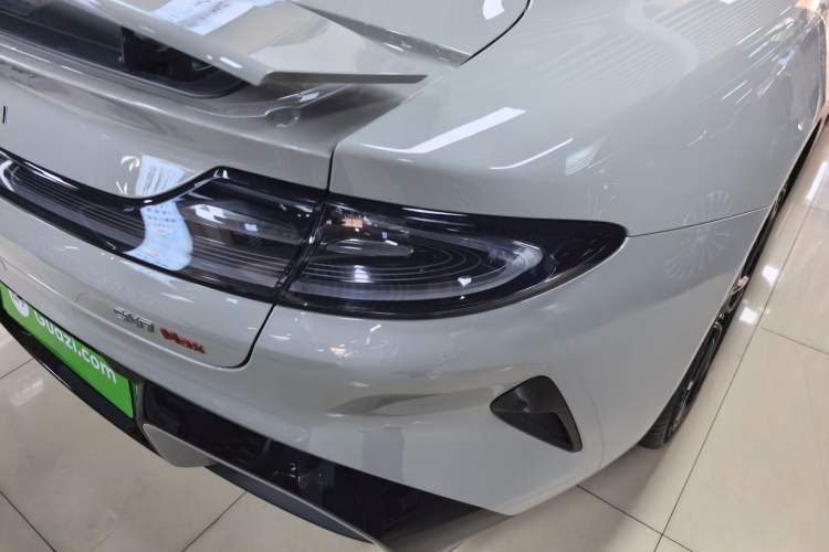 Used  SU7 2024 Four-Wheel Drive Ultra-Long Range Advanced Intelligent Driving Max Edition