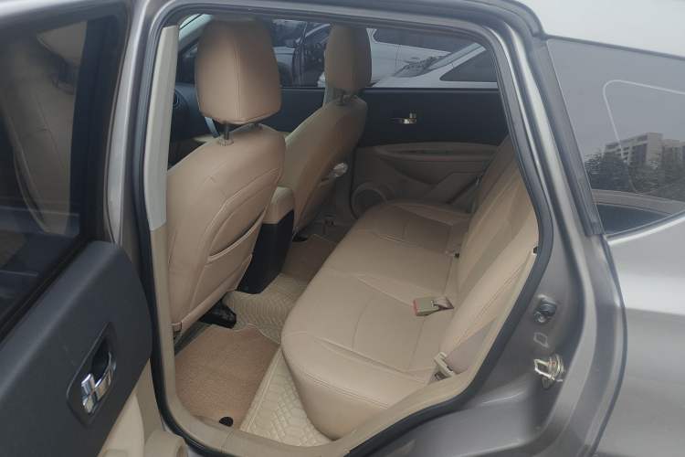 Used Nissan Qashqai 2015 2.0 XL Coolfire CVT 2WD