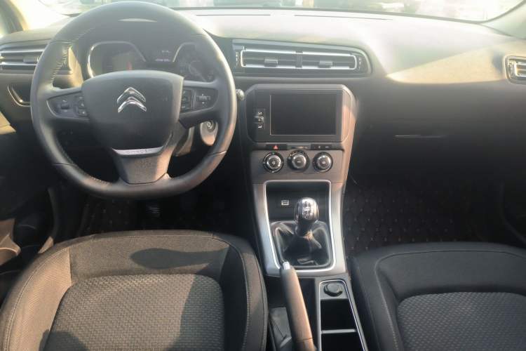 Used Citroen C4 Sega 2018 1.6L Manual Luxury Model
