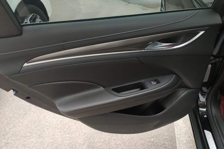 Used Buick LaCrosse 2021 652T Luxury Model
