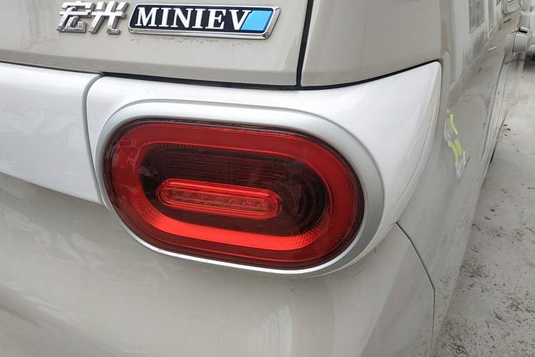 Used Wuling Hongguang MINIEV 2024 3rd Generation 215km Youth Edition
