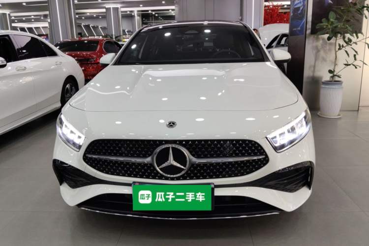 Used Mercedes-Benz A-Class 2024 Updated A 200 L Fashion Version
