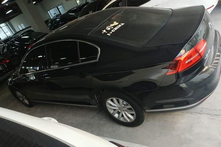 Used Volkswagen Magotan 2019 280TSI DSG Comfort Model China V Standard
