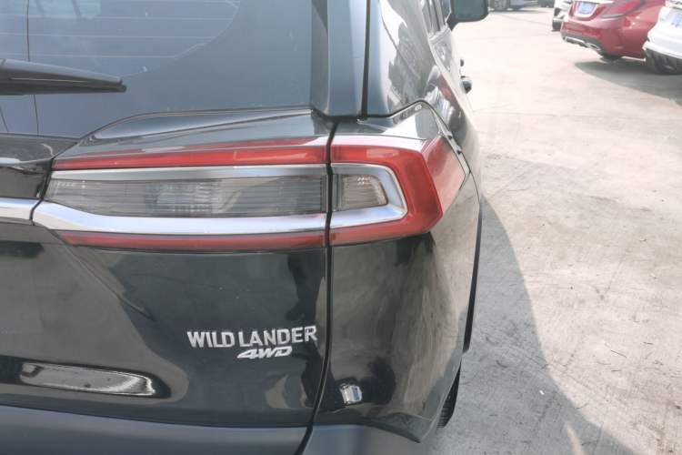 Used Toyota Wildlander 2022 2.0L CVT 4x4 Luxury PLUS Edition