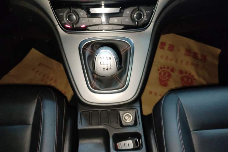 Used Haval M6 2019 1.5T Manual Two-Wheel Drive Elite Version China VI Standard
