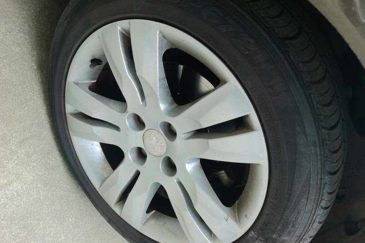 Used Peugeot 3008 2013 2.0L Automatic Classic Edition
