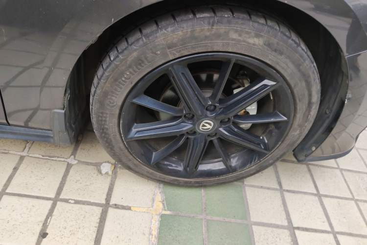 Used Changan UNI-V 2022 1.5T Prestige Version
