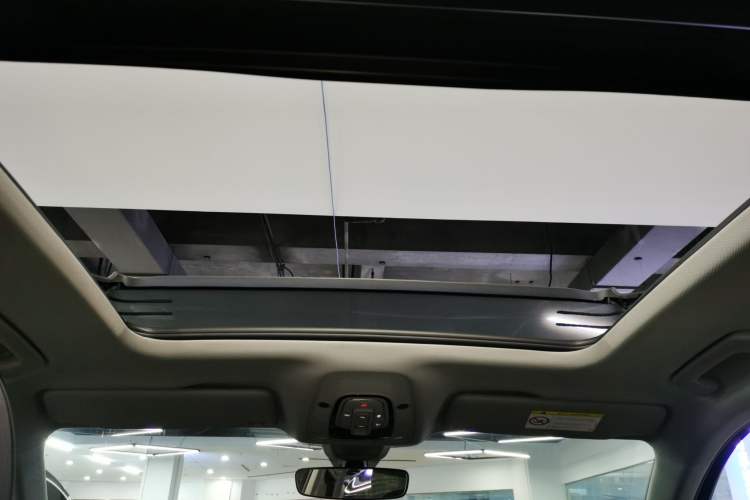 Used Audi Q5L 2022 40T Fashionable and Dynamic Model
