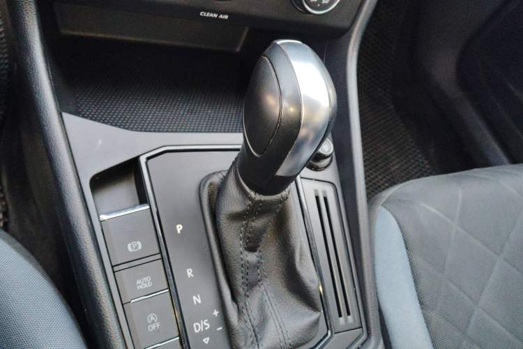 Used Volkswagen Lavida 2023 1.5L Automatic De Yi Edition