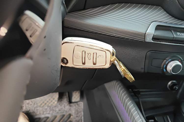 Used Audi Q2L 2018 35 TFSI Launch Exclusive Edition China VI