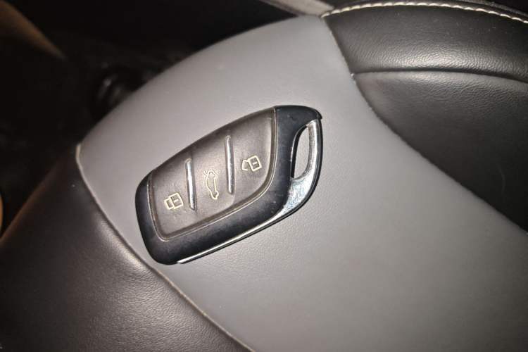 Used Roewe Clever 2022 311km QiQi BoBo Edition
