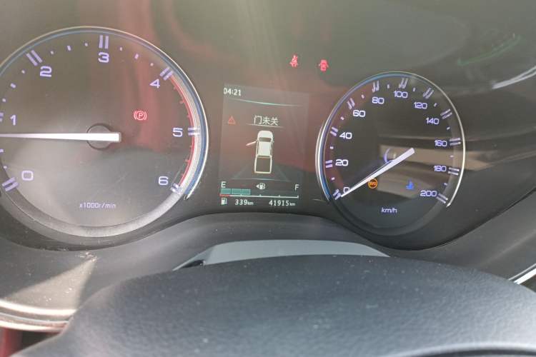 Used Dongfeng Ruichi 7 2022 2.3T Manual 4x4 Diesel Standard Version with Long Cargo Bed and Flatbed M9T