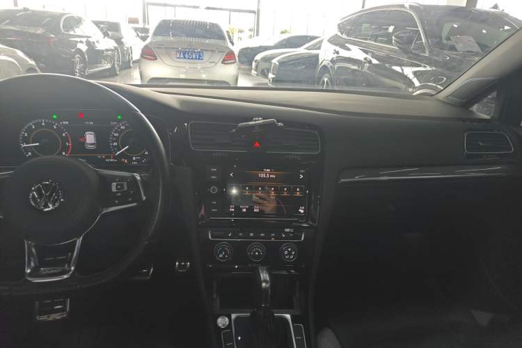 Used Volkswagen Golf 2019 280TSI DSG R-Line China VI Standard
