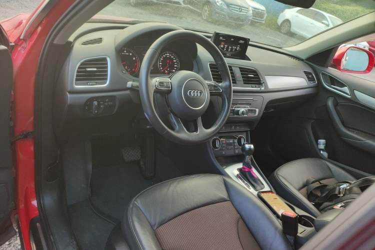 Used Audi Q3 2016 30 TFSI Fashion Model