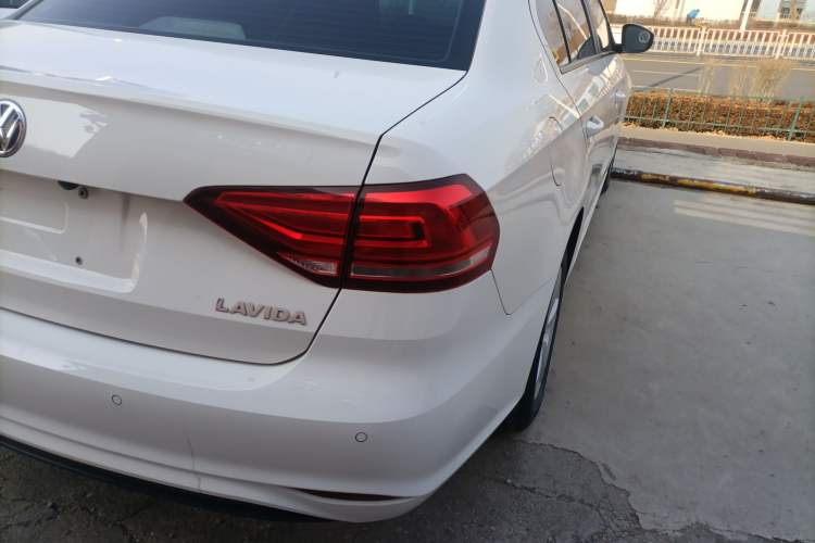 Used Volkswagen Lavida 2019 Lavida Start 1.5L Automatic Trendy Version China VI Standard