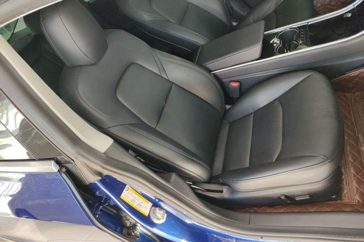 Used Tesla Model 3 2019 Standard Range Rear-Drive Upgraded Version
