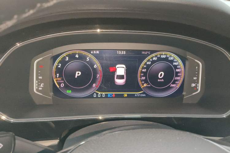 Used Volkswagen Passat 2020 330TSI Luxury Edition China VI
