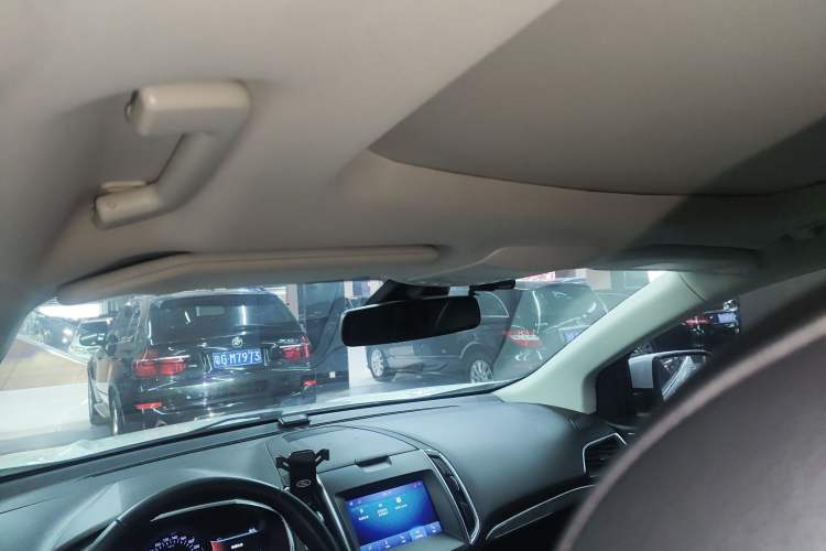 Used Ford Edge 2018 EcoBoost 245 Two-Wheel-Drive Titanium 7-Seater China V Standard
