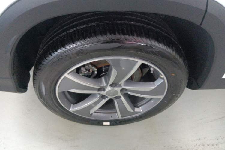 Used Geely Auto Haoyue L 2024 2.0T DCT Prestige Version
