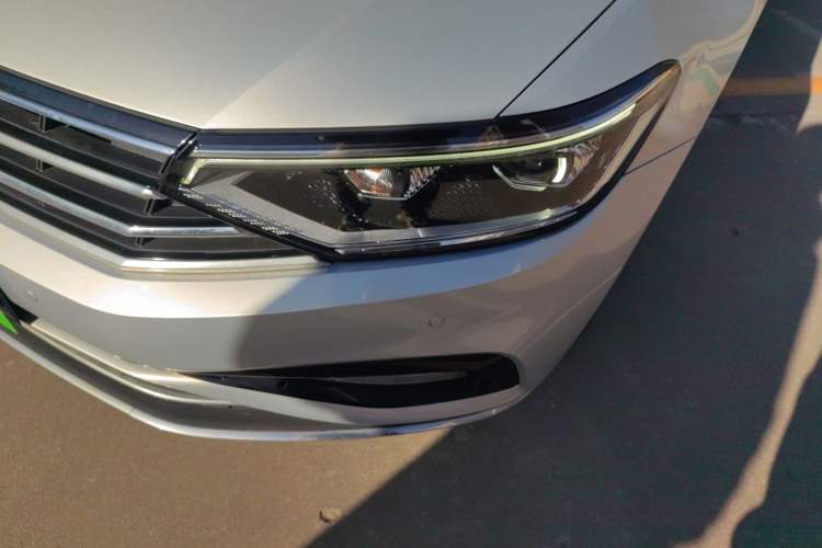 Used Volkswagen Magotan 2020 330TSI DSG Leading Model
