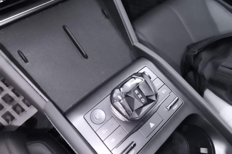 Used BYD Qin L 2024 DM-i 120KM Leading Model