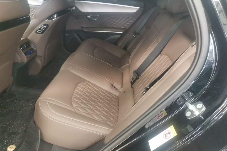 Used BYD Han 2024 DM-i Glory Edition 121KM Prestige Model
