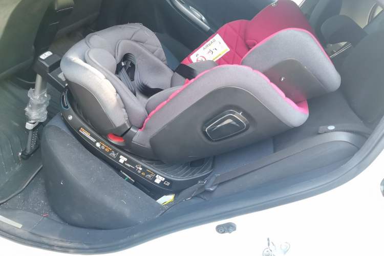 Used Toyota YARiS L 2015 1.5E Automatic Charm Edition