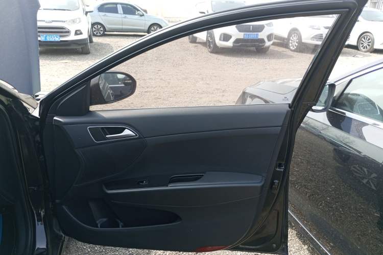 Used Hyundai Mistra 2016 1.8L Automatic Comfort GL Model
