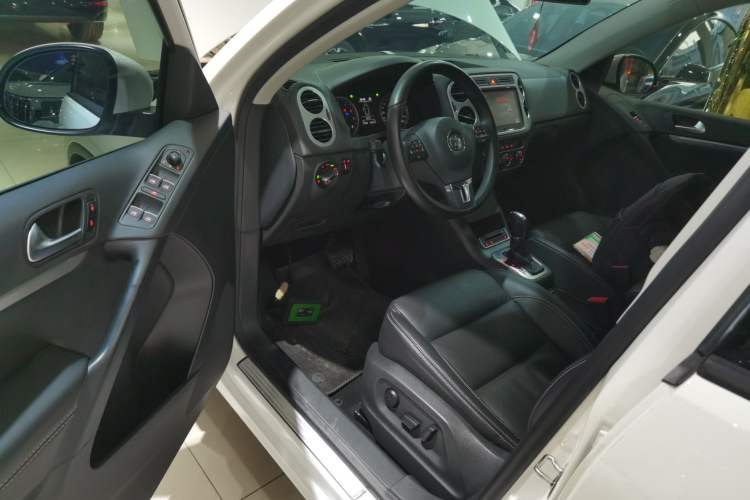 Used Volkswagen Tiguan 2016 280TSI Automatic Two-Wheel Drive Silk Road Comfort Edition