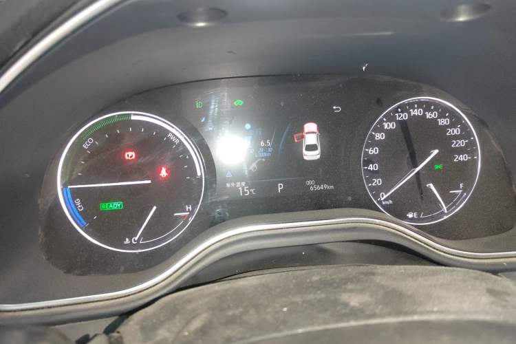 Used Toyota Avalon 2019 Dual-Engine 2.5L Luxury Edition China VI Standard
