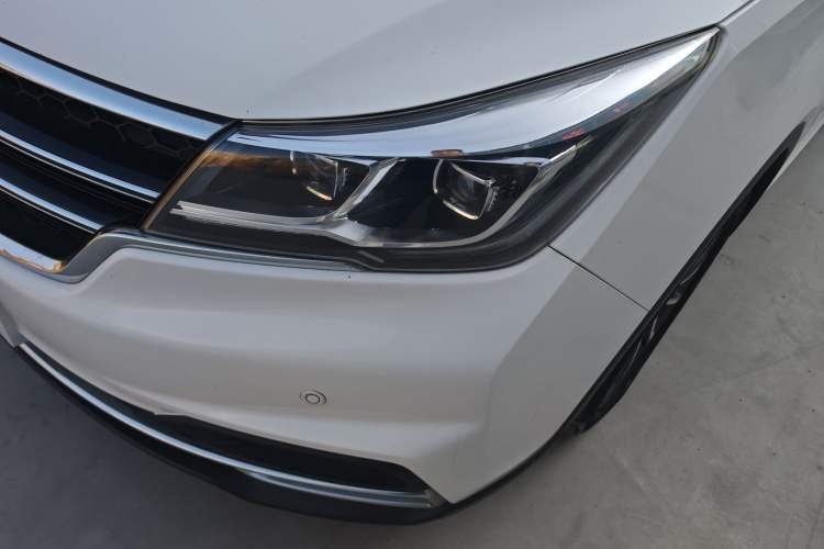 Used Baojun 730 2017 1.5T Manual Prestige Version 7 Seats