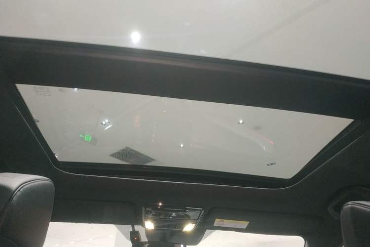 Used Honda Breeze 2021 240TURBO CVT Two-Wheel Drive Phantom Night Edition