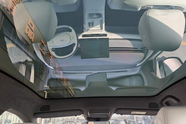 Used XPeng G6 2025 625 Long-Range Max Flagship Edition
