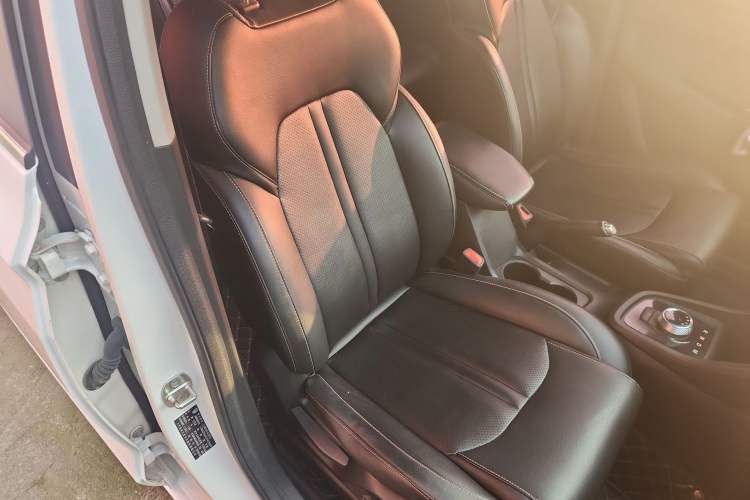 Used Baojun 360 2019 1.5L Automatic Elite Version China VI