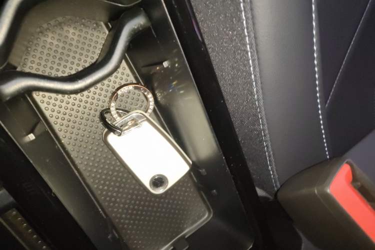 Used Volkswagen Tharu 2025 NewRui 300TSI Prestige Edition