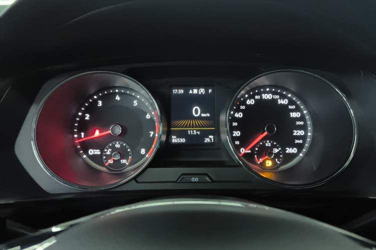 Used Volkswagen Tiguan L 2019 330TSI Automatic Two-Wheel Drive Panoramic Comfort Edition China V Standard
