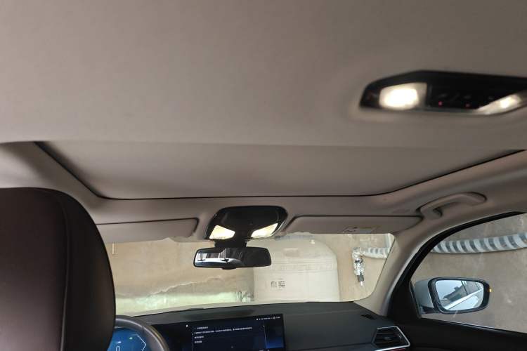 Used BMW 3 Series 2023 325i M Sport Package
